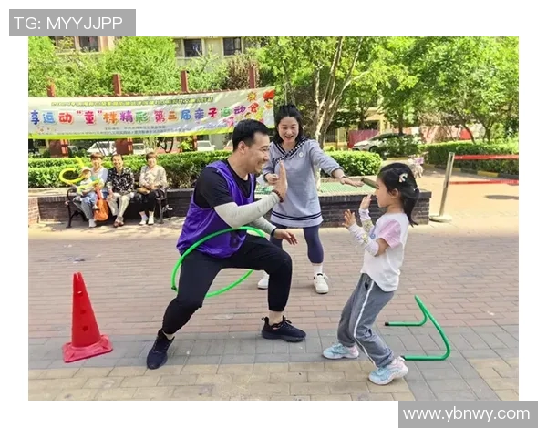 重庆攀岩队团队协作引发热议探讨攀岩运动的合作与竞争关系