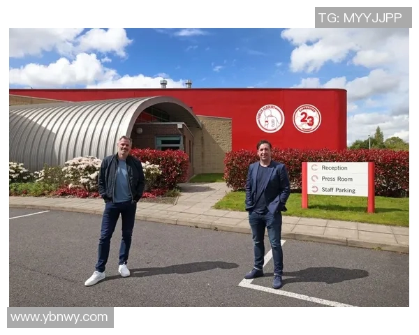 阿哈尔与梅尔瓦的激烈对决揭示足球战术的博弈与激情