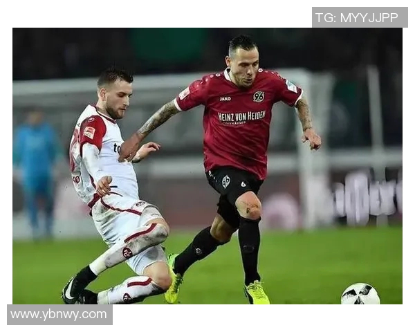 南安联主场迎战米尔沃尔双方争夺英冠积分榜关键战役 南安联主场迎战米尔沃尔双方争夺英冠积分榜关键战役