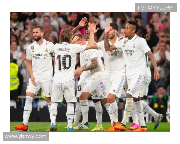 皇马与拜仁巅峰对决全场精彩瞬间回顾与分析