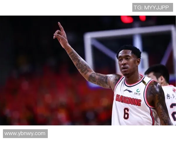 马尚布鲁克斯的篮球之路：从新秀到顶尖外援的奋斗历程